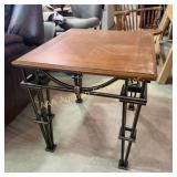 Wood and burnished metal side/end table : 23in H