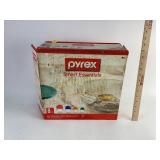 New Pyrex essentials, 8 piece glass mixing bowl