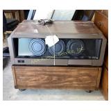 Heathkit 1988 projection tv with stereo