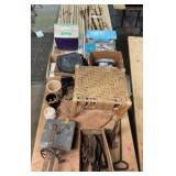 Cast iron cobbler stand & shoes, craftsman scroll