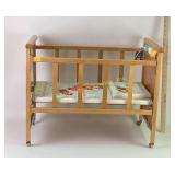 Whitney Brothers childrenï¿½s wooden rolling crib