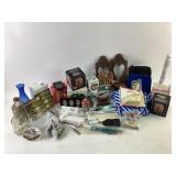 Decorative and Household Items with Kitchen Gadget