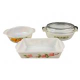 Fire King Anchor Hocking Gay Fad fruit 11/2 qt