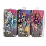 3 Monster High Dolls