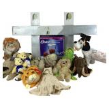 Closet Rods, Blender, Winter Hat and Plush Toys