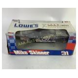 Mike Skinner No. 31 Diecast Car in Loweï¿½s 1999 Spe