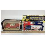 Die-Cast Vehicles: 1956 Thunderbird, New York Yank