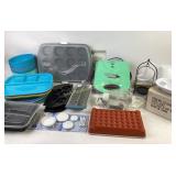 Tupperware Meat Keeper, Bakery Bites Express, Muff