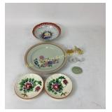Decorative Plates with Floral Motifs and Onyx Elep