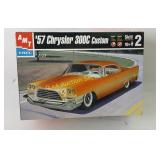 AMT Ertl 1957 Chrysler 300C Custom Model Kit 1:25