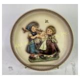 1980 M.J. Hummel Second Anniversary Plate Spring D