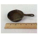 Advertising cast iron one egg skillet Garden &