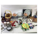 Lead Crystal Pressed Vase, Pfaltzgraff Winterberry