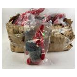 (36) NIB heart gnome countown plush