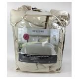 King Bedding, Assorted Pillows & Brown/Blue Ma