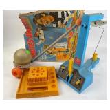 Chutes Away Game with Accessories and Crayola Cadd