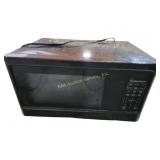 Hamilton Beach Microwave Oven with Glass Turntable