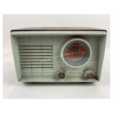 Coronado Radio model 05RA37-43-8360A. Cord in