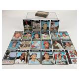 (62) 1971 Topps Cardinals baseball cards - Milt