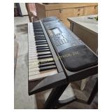 Concertmate 990 Keyboard - Untested - Takes 6 D