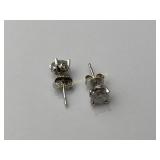 14k white gold & diamond earrings. Total weight