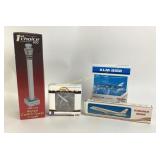 KLM Asia Boeing 757, Canada 3000 757, Airport towe