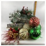 Christmas Ornaments, Wreath, Noel and Snow Signs