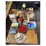 Presto Power Pop, Lamp, Wall Art, Books, Vicks Ste