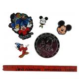 Disney 30th Anniversary Tin and (4) Magnets