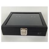 Glass lidded display collectorï¿½s case