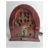 MCA Universal Cathedral-Style Radio Replica