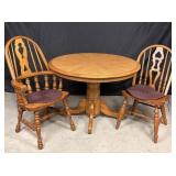 Oak pedestal table, leaf, 4 chairs