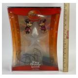 2008 Disney Store Exclusive Mickey and Minnie