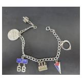 . 925 Sterling Silver Bracelet With some Beau Ster