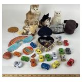 Fur Cat Figurines, Samsung Camera, Toy Cars, Tumbl