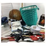 Kitchen Utensils, Bakeware, Storage, Linens, Salt