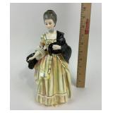 Royal Doulton Isabella, Countess Of Sefton Figurin