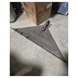 Metal Triangular Plate