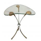 Trianglar golf club side table