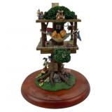 Jim Davis Garfields retreat figurine by the