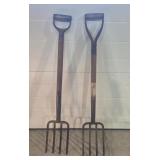 Pitch Forks (2)