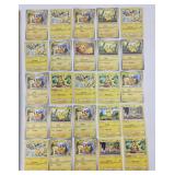 25 Pokï¿½mon Pikachu trading cards