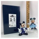 Disney Showcase Mickey And Minnie Figures