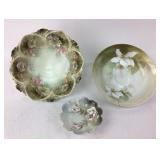 Hand-Painted Porcelain Bowls with Floral Motifs