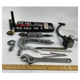 Hand Tools, Sockets, Ratchet, Grease Gun +