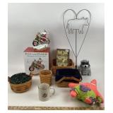 Longaberger Baskets, SpongeBob Patrick, Robot Dog