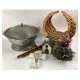 Large Dough riser, wooden geometric basket,