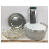 Indiana Glass Diamond Bowl, Tupperware Cake Carrie