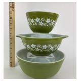 Pyrex Spring Blossom Crazy Daisy Green Mixing Bowl