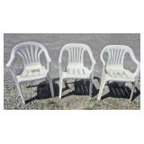 Plastic Outdoor Stacking Chairs (3)